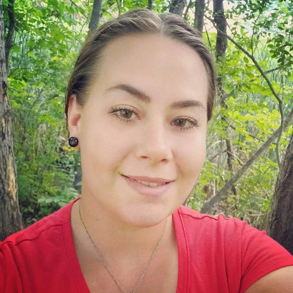 Meet your Posher, Stephne - Picture 1 of 1